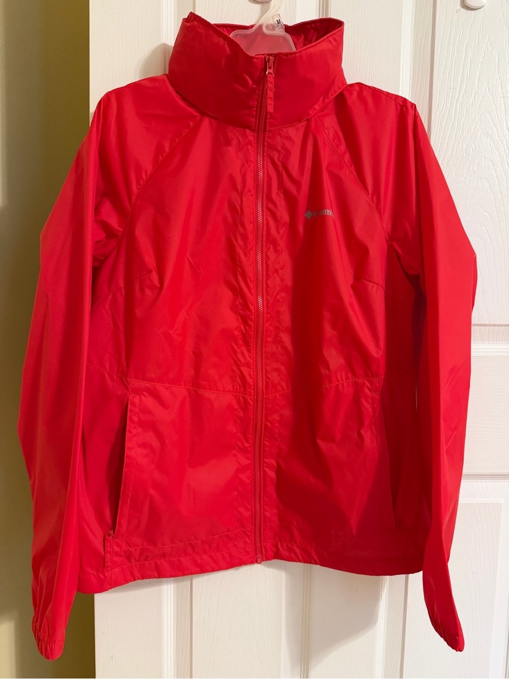 Columbia Women's Red-ish Pink Lightweight Windbreaker Jacket